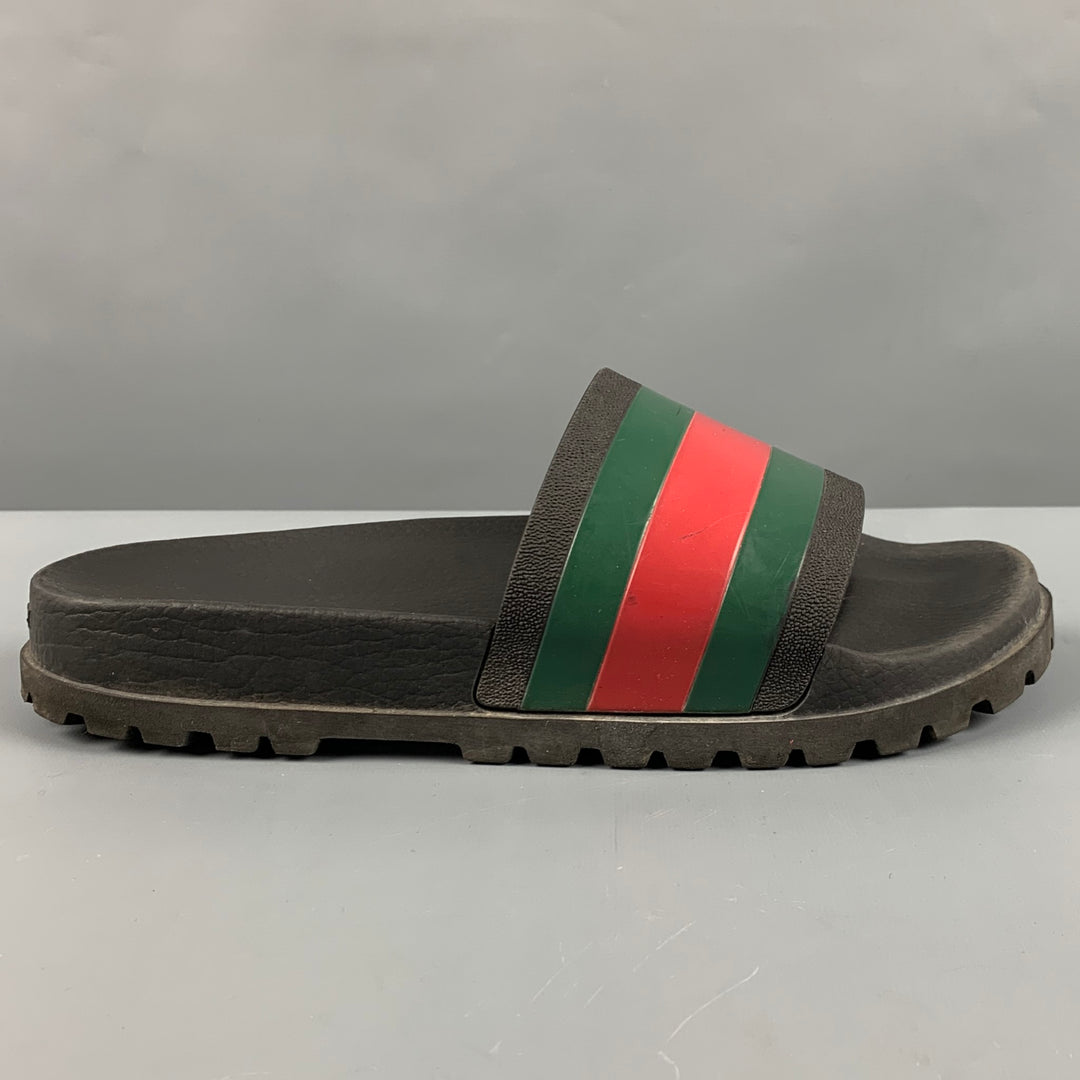 GUCCI Size 10.5 Black Green Red Stripe Rubber Sandals