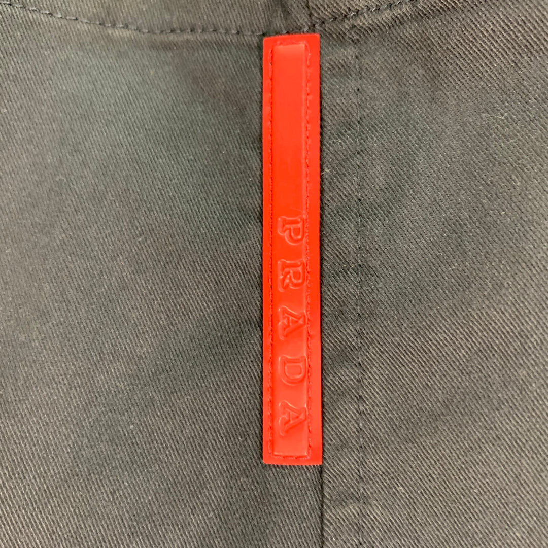 PRADA Talla 34 Pantalones cortos de mezcla de algodón azul marino con parte delantera plana