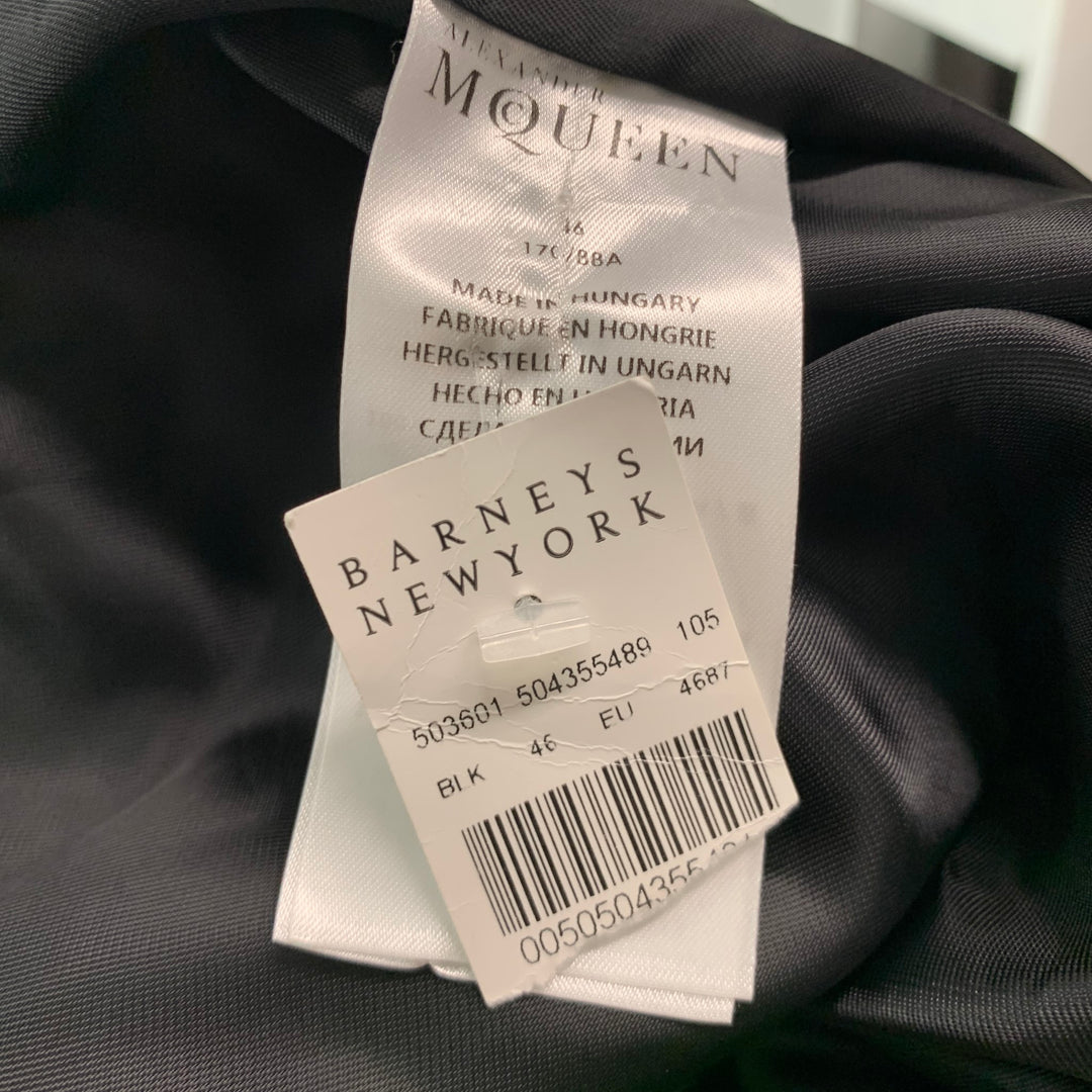 ALEXANDER MCQUEEN  Size 36 Black White Print Polyamide Jacket