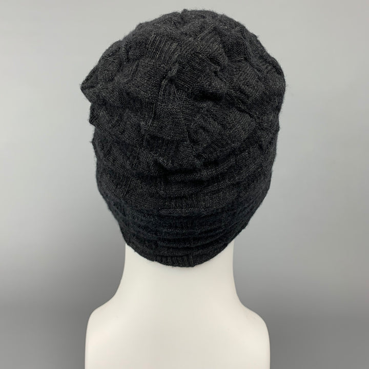 ISSEY MIYAKE Size One Size Charcoal Textured Knit Beanie