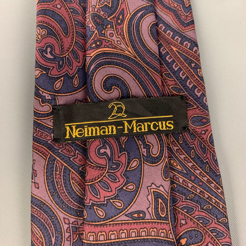 NEIMAN MARCUS Corbata de seda paisley azul marino morado