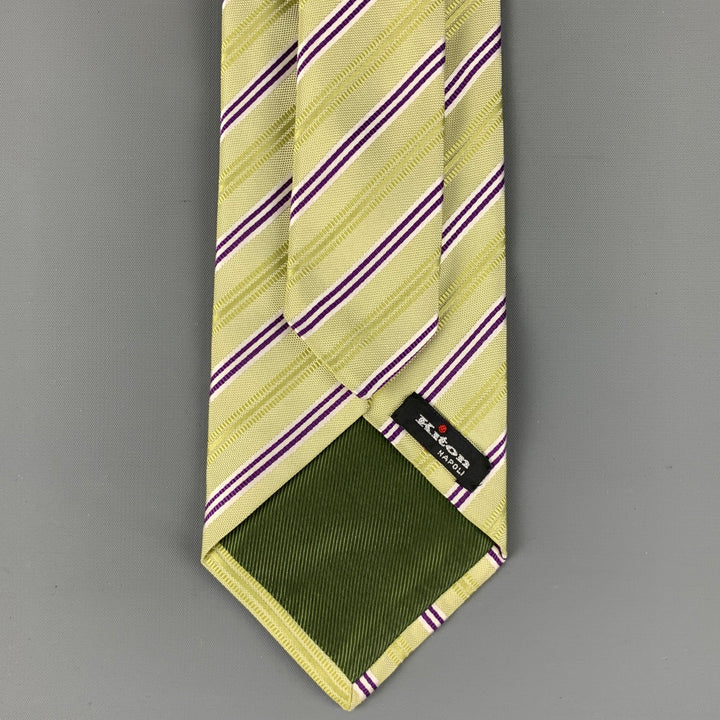 Cravate à rayures diagonales vertes et violettes KITON