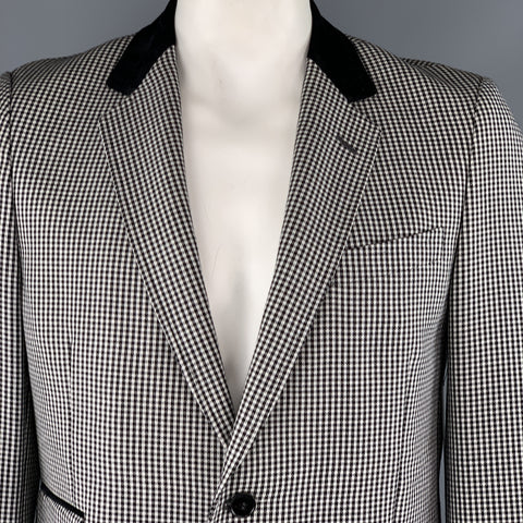 GUCCI Taille 44 Manteau de sport à carreaux noirs et blancs en mélange de laine à carreaux et col en daim à revers cranté