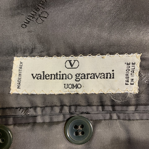 Vintage VALENTINO 38 Regular Taupe Grey Nailhead Wool / Cashmere Notch Lapel Patch Pockets Sport Coat