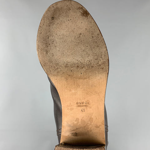 GUCCI Taille 11 Bottes à pompons en cuir marron