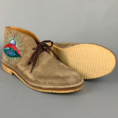 GUCCI Size 11 Taupe Textured Suede Crepe Sole Chukka Boots