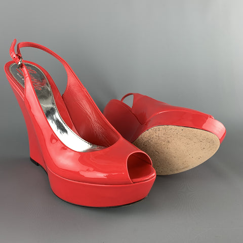 GUCCI Size 9.5 Coral Red Patent Leather Platform Peep Toe Slingback Wedges