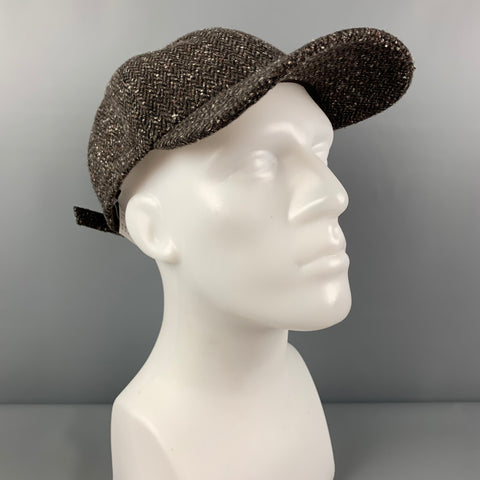 BARNEY'S CO-OP Size L Brown Cream Herringbone Baseball