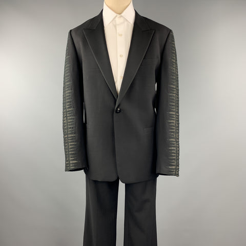 GIANNI VERSACE Size 42 Black Embroidered Sleeve Wool Peak Lapel Tuxedo
