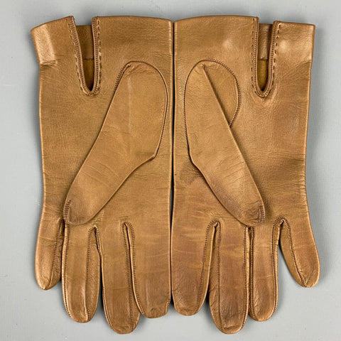 LOEWE Taille 7 Gants à boutons dorés en cuir beige