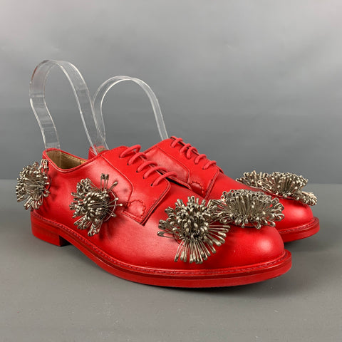 NOIR KEI NINOMIYA Talla 6 Cordones con apliques de cuero rojo
