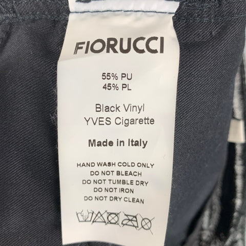 FIORUCCI Talla 29 Pantalones casuales de corte jean de poliuretano / poliéster sólido negro