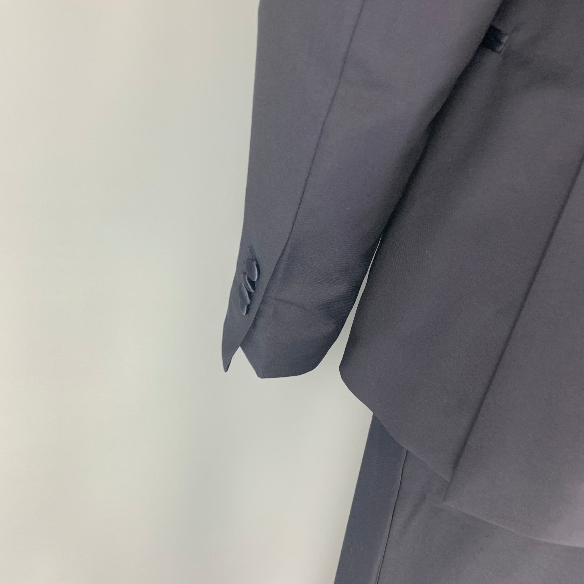 Salvatore Ferragamo ウールジャケット 42 SALVATORE FERRAGAMO Size 42 Navy Wool Mohair Shawl Collar
