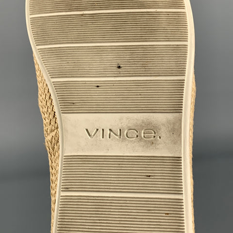 VINCE Talla 10.5 Mocasines sin cordones de ante perforados beige