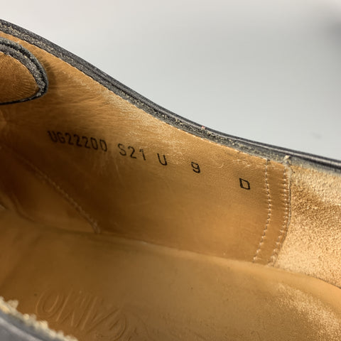 SALVATORE FERRAGAMO Size 10 Black Solid Leather Lace Up Shoes