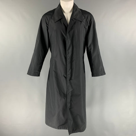 YVES SAINT LAURENT 'Rive Gauche' Size 40 Black Solid Polyester Coat