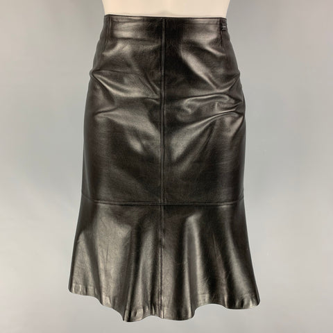 CHANEL 94305 04A Talla 6 Falda trompeta de cuero negro