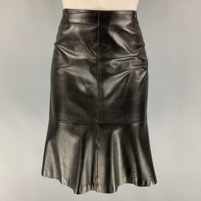 CHANEL 94305 04A Size 6 Black Leather Trumpet Skirt