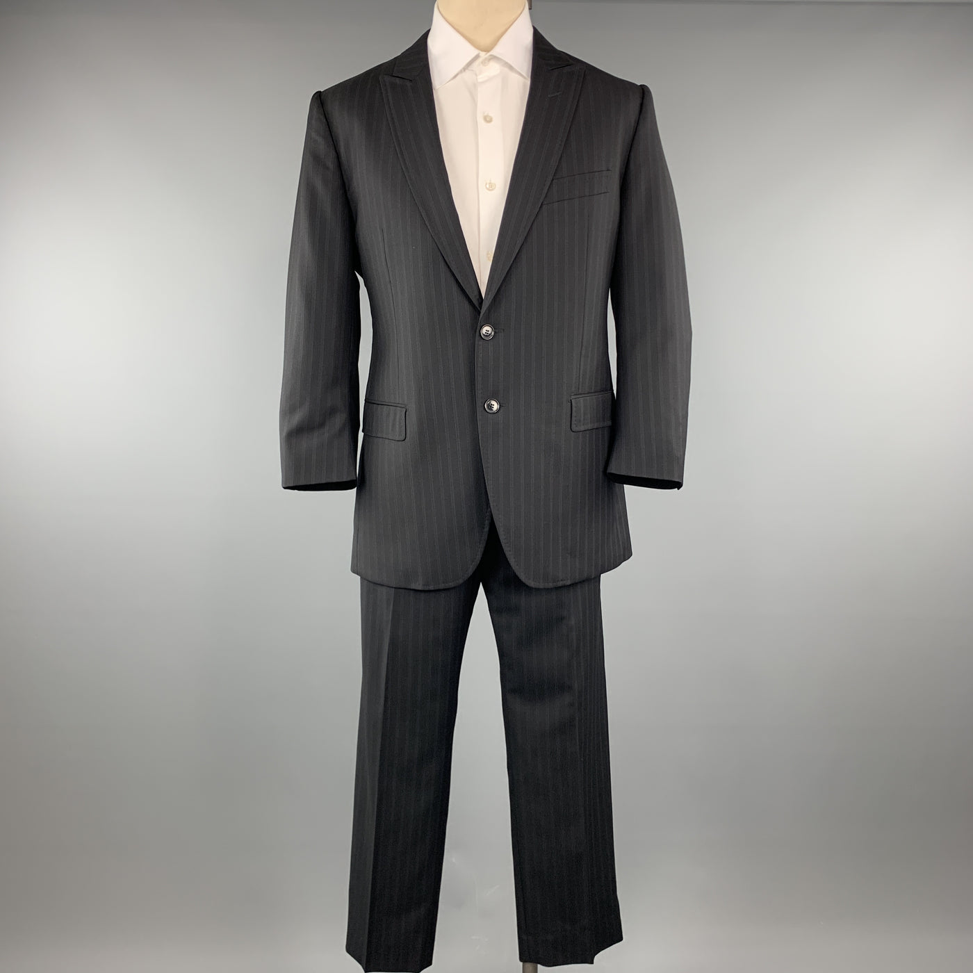 DOLCE & GABBANA 42 Regular Black Wool Peak Lapel 34 x 28 Suit