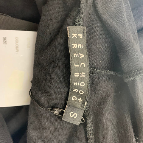 PEACHOO+KREJBERG Taille S Robe à col bénitier en coton noir