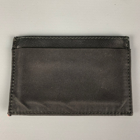 Porte-cartes en nylon et cuir bicolore noir PRADA