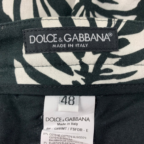 DOLCE & GABBANA Size 32 Black & White Leaf Print Cotton Side Tabs Shorts