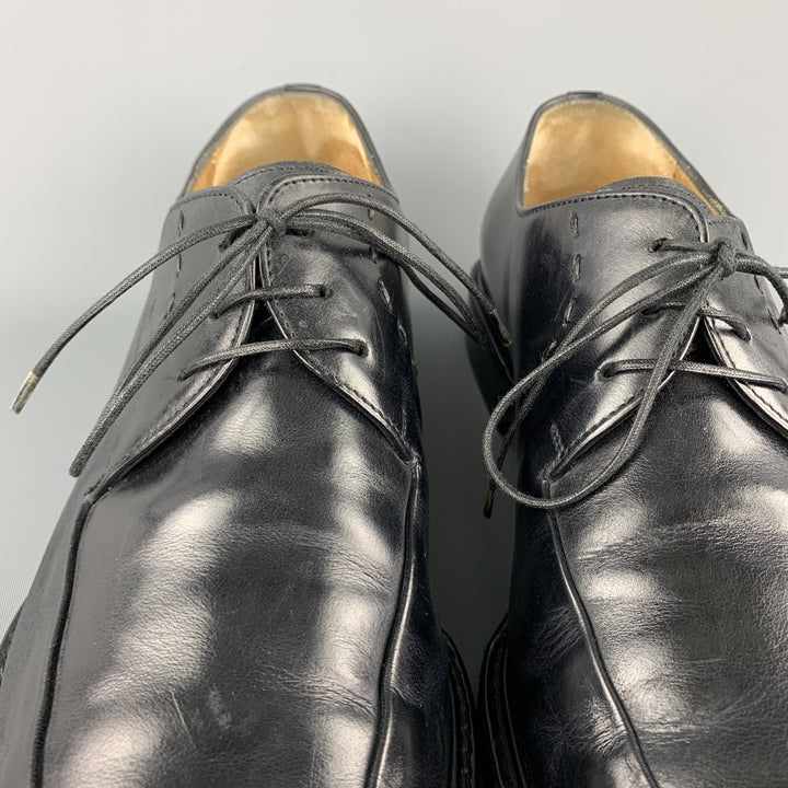 SALVATORE FERRAGAMO Size 10 Black Solid Leather Lace Up Shoes