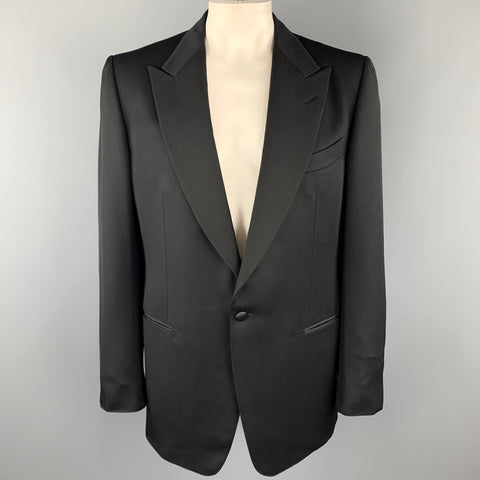 TOM FORD Size 46 Black Silk / Rayon Peak Lapel Single Button Tuxedo Long Sport Coat