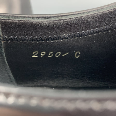 PRADA Taille 9 Chaussures à lacets en cuir perforé noir à bout d'aile texturé
