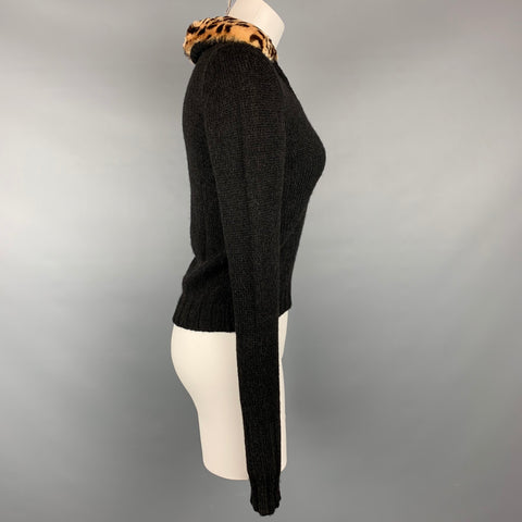 BLUMARINE Size 4 Black Knitted Wool Blend V-neck Pullover