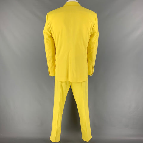 DOLCE & GABBANA Size 48 Yellow Wool Peak Lapel Suit