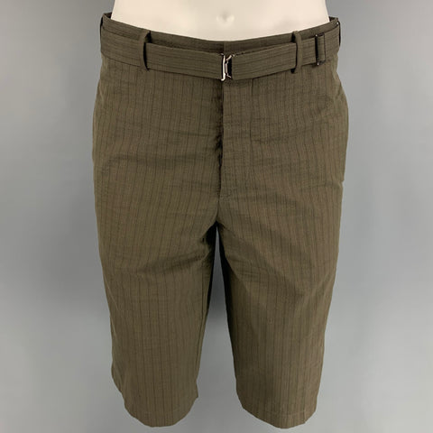 PRADA Taille 32 Short à braguette boutonnée en coton mélangé texturé olive