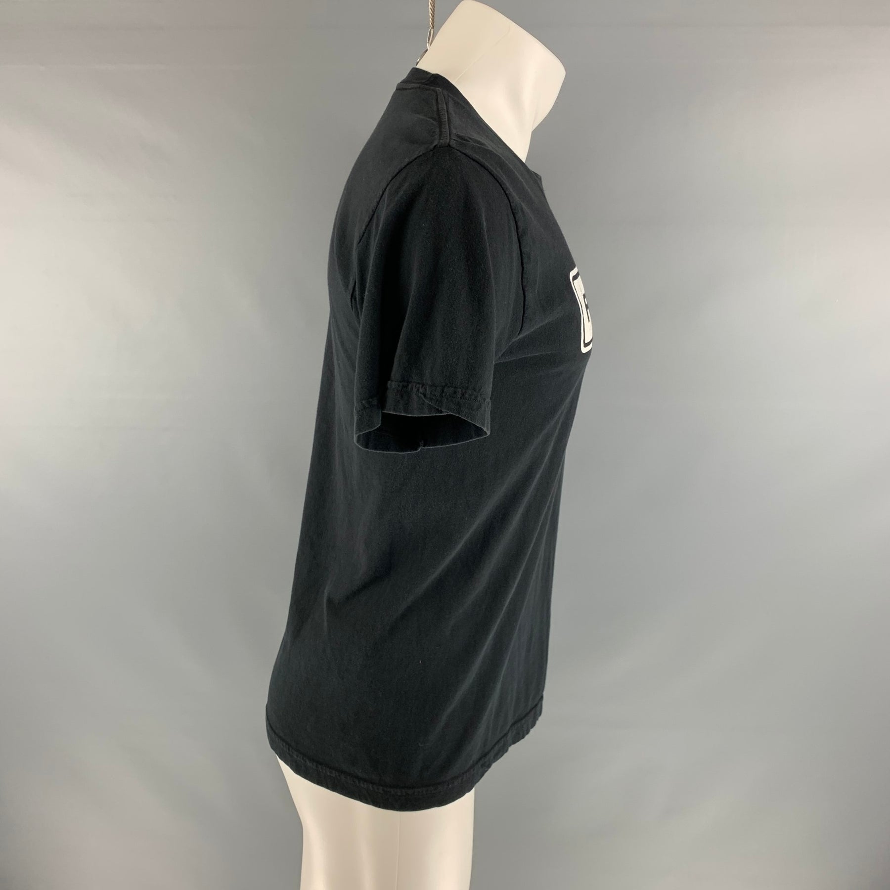SUPREME x HANES Size L Black White Checkered Cotton Crew-Neck T-shirt – Sui  Generis Designer Consignment