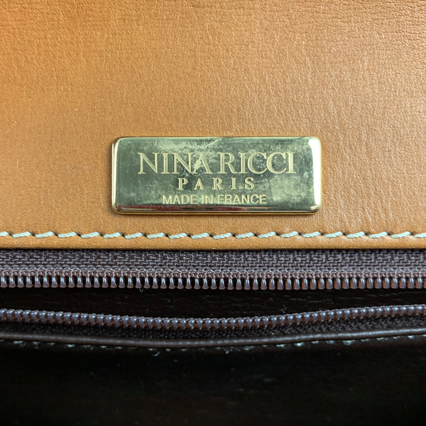 Vintage NINA RICCI Tan & Gold Contrast Stitch Leather Clutch Handbag