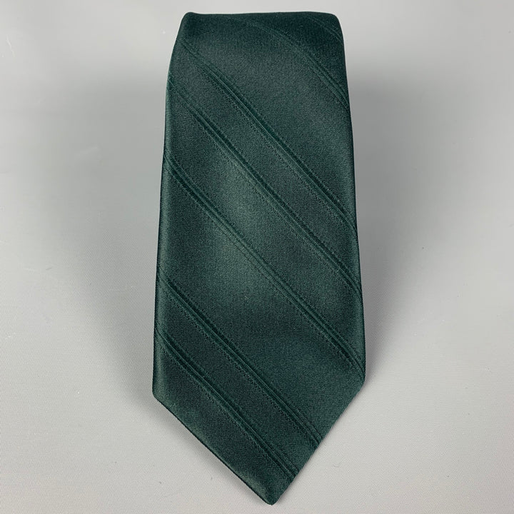 TURNBULL &amp; ASSER Cravate en satin de soie à rayures diagonales vert chasseur