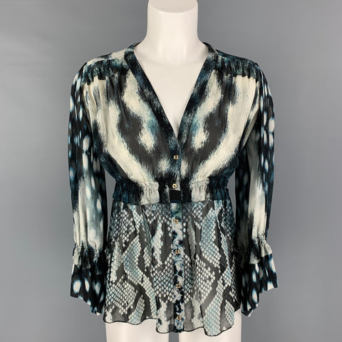 ROBERTO CAVALLI Talla 2 Blusa con cuello en V y estampado de piel de serpiente de seda gris azul crema