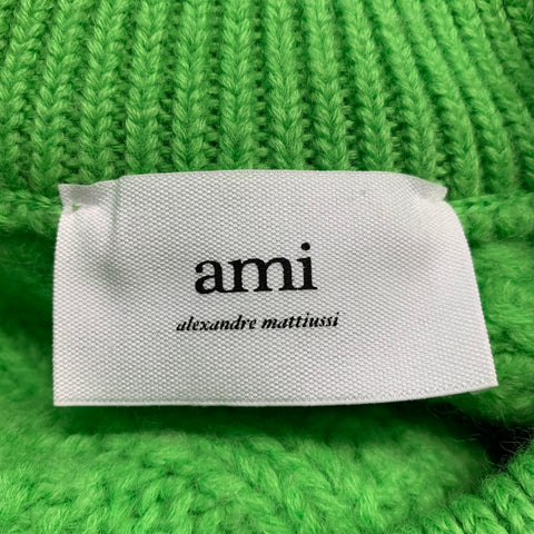 AMI par ALEXANDRE MATTIUSSI Taille M Pull court en maille torsadée de laine verte