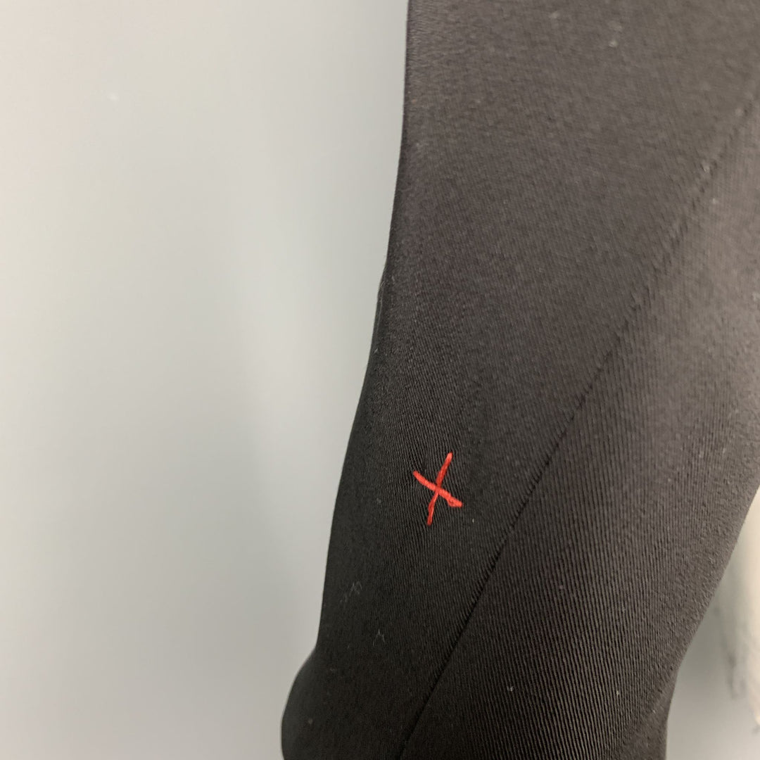 M.A+ Chest Size L Veste noire en coton uni avec fermeture à crochet et œillet
