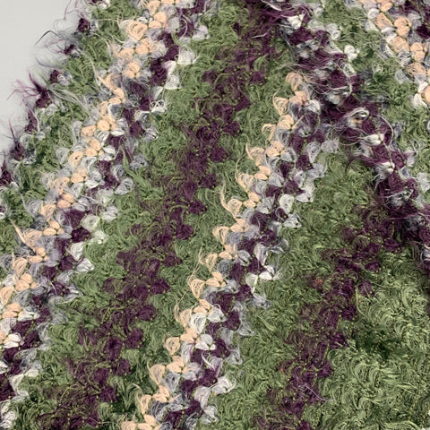 Écharpe à franges tricotée à rayures vertes et violettes VINTAGE