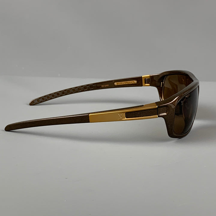 LOUIS VUITTON Brown Gold Acetate Sunglasses & Eyewear