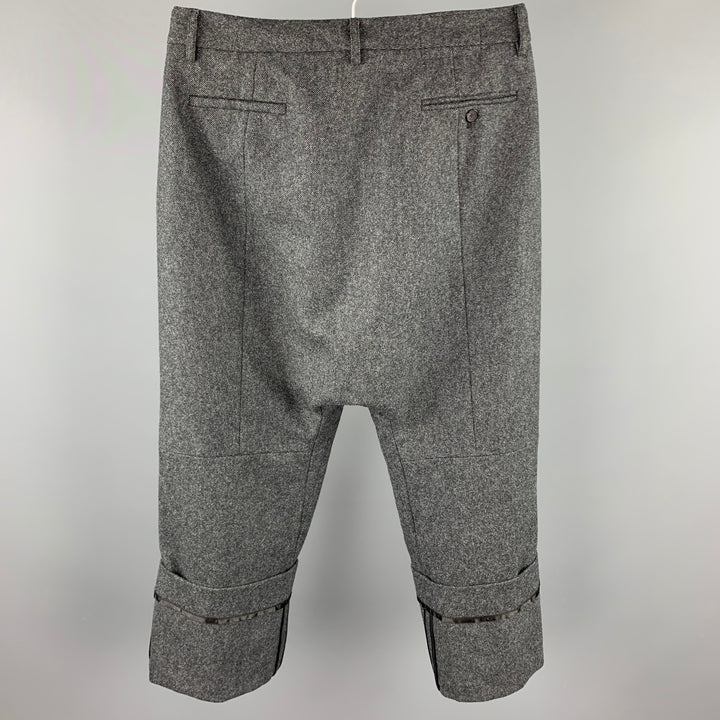 R13 Talla 32 Pantalones de vestir cortos superpuestos de lana jaspeada color carbón