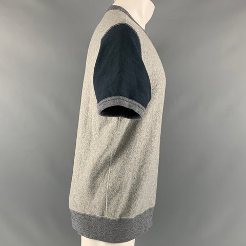 CHAMPION Talla M Camiseta de poliéster y algodón con bloques de color gris azul marino