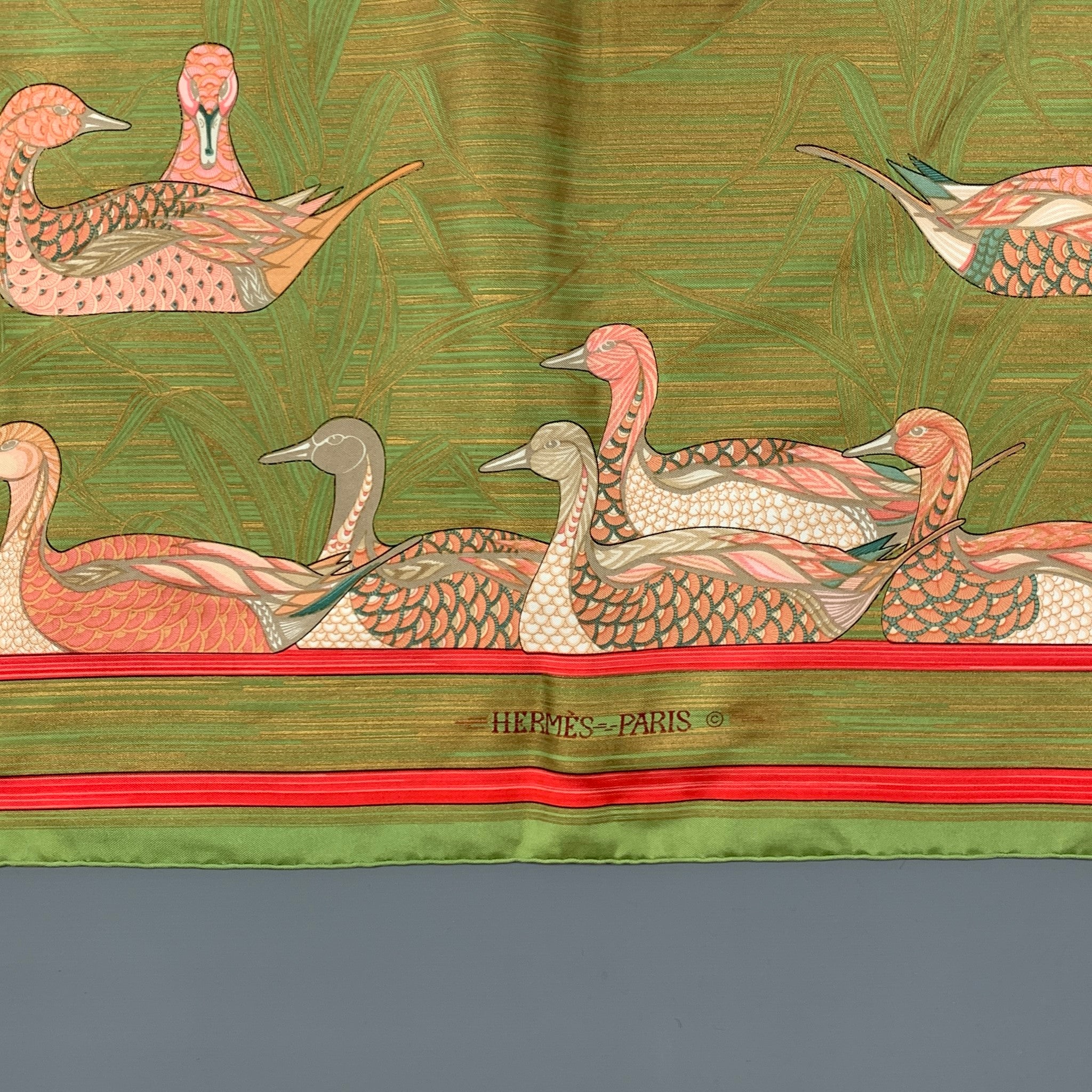 HERMES LA MARE AUX CANARDS Green Pink Print Silk Scarf – Sui