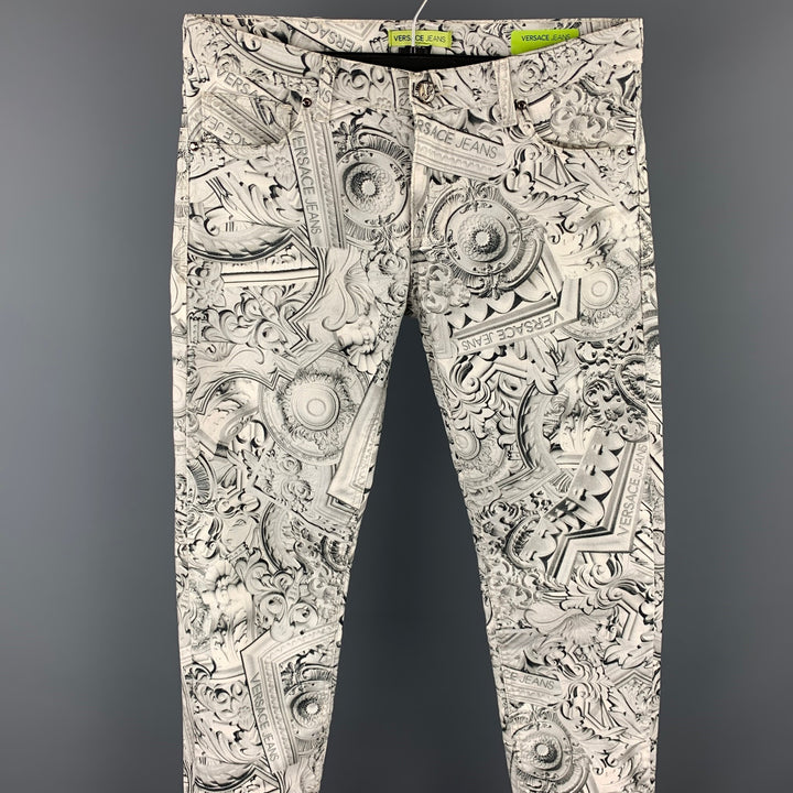 VERSACE JEANS Talla 30 Pantalones casuales de corte slim de algodón con estampado gris y blanco