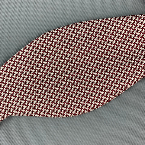PAUL STUART Burgundy Houndstooth Silk Bow Tie