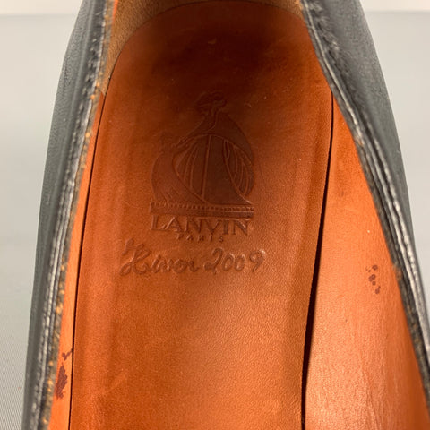 LANVIN Size 9 Black Satin Solid Pumps