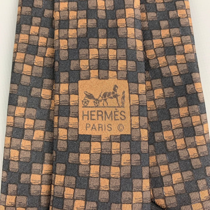 HERMES 398 EA Corbata de seda a cuadros marrón y negra
