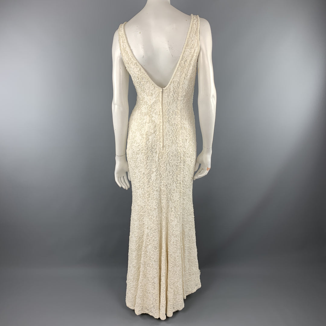 CARMEN MARC VALVO Size 4 Cream Beaded Lace Overlay Sleeveless Gown Sui Generis Designer Consignment CARMEN MARC VALVO Size 4 Cream Beaded Lace Overlay Sleeveless Gown Sui Generis Designer Consignment