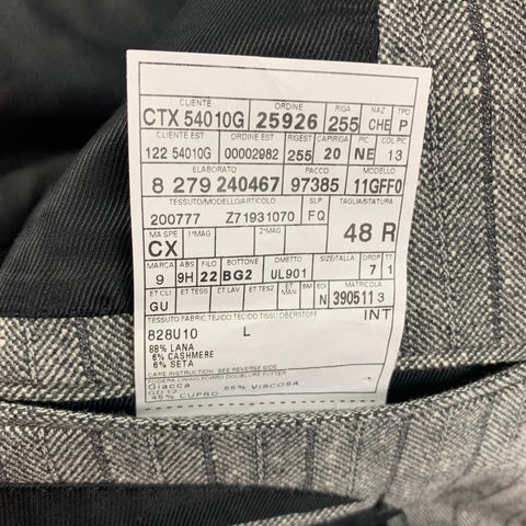 GUCCI Size 38 Grey Stripe Wool Blend Notch Lapel Suit