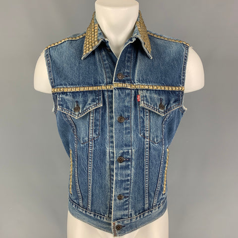 Vintage LEVI STRAUSS Tamaño M Indigo Studded Denim Trucker Chaleco